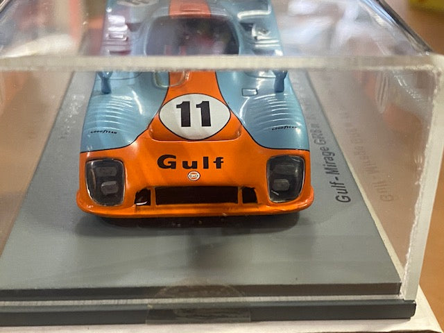 Gulf Mirage GR8 #11 Vainqueur du Mans 1975 - Bell/Ickx STME01