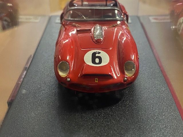 RARE Ferrari 330 TRI 62 #6  Vainqueur Le Mans 1962 -  Olivier Gendebien et Phil Hill Edition Limitée 076/110