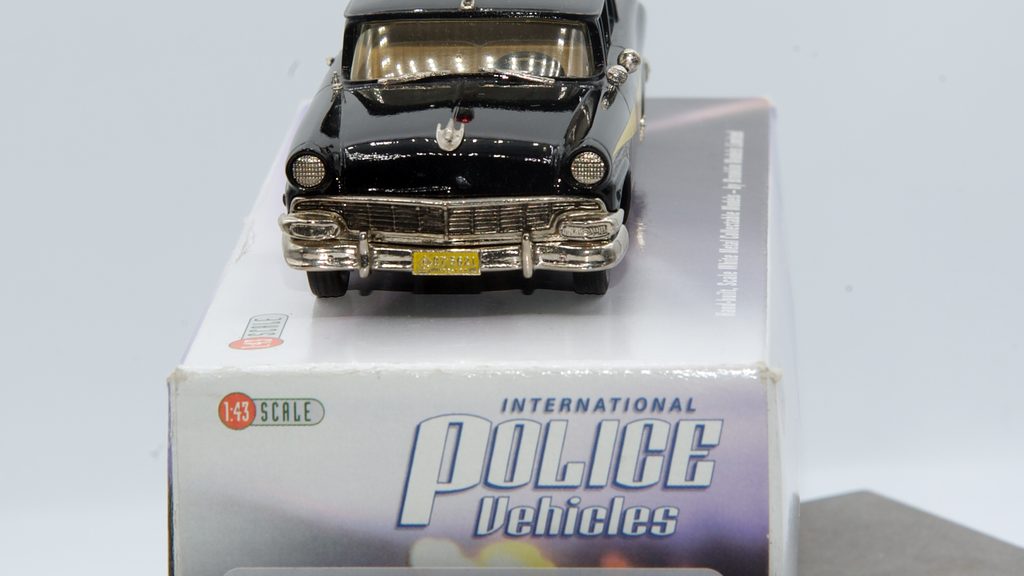 Ford Fairlane 4-portes Sedan Richmond Police 1961 Noir Ref IPV43