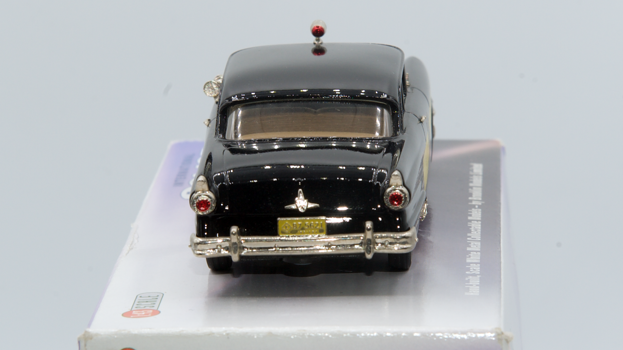 Ford Fairlane 4-portes Sedan Richmond Police 1961 Noir Ref IPV43
