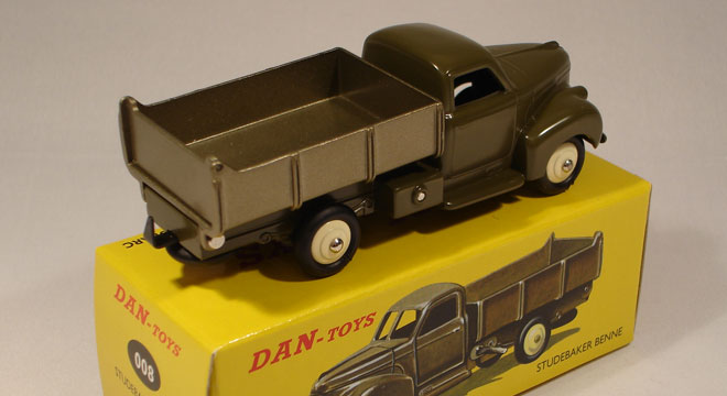 Studebaker Benne Kaki