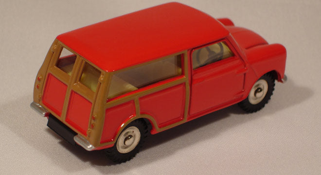 Morris Mini Traveller Rouge