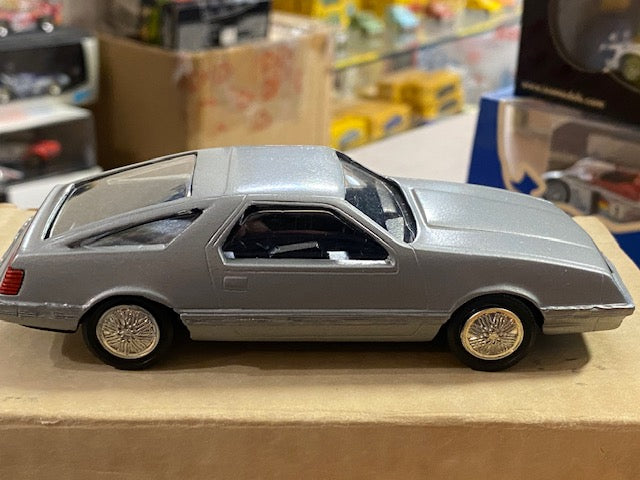 RARE  Chrysler lazer promotional vehicule 1983  Un seul exemplaire neuf boite d'origine )