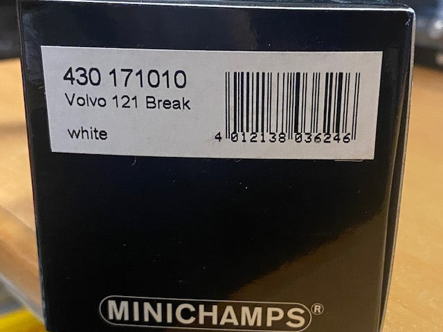 Volvo 121 Break Blanc  ( un seul exemplaire neuf en boite d'origine