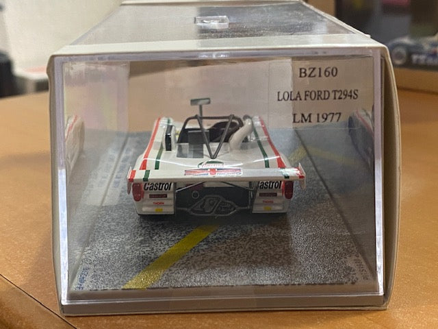 Lola T294S Ford Dorset Racing Associates #31 24H Le Mans 1977 I.Harrower / M. Birrane / E. Berg BZ160