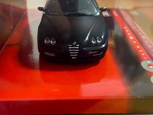 ALFA ROMEO - SPIDER FULDA OPEN 2003 Noir mat ( un seul exemplaire neuf boite d'origine )