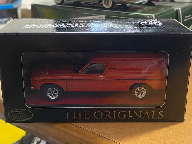 RARE  Holden HJ Sandman Van 1974  ( un seul exemplaire neuf en boite d'origine )