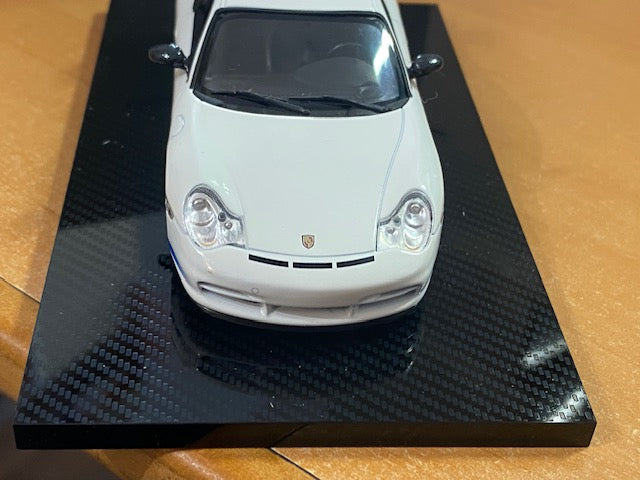 Porsche 911 type 996 GT3 RS 2004   Couleur blanche bandes Bleu  ( 2 exemplaires neuf boite d'origine )