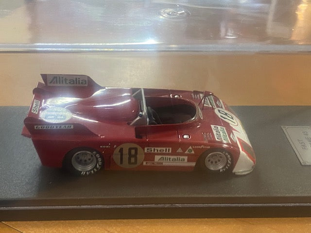 Alfa Romeo T33 TT3 #18 24h Le Mans 1972   4 éme place Nino Vaccarella  Andrea de Adamich