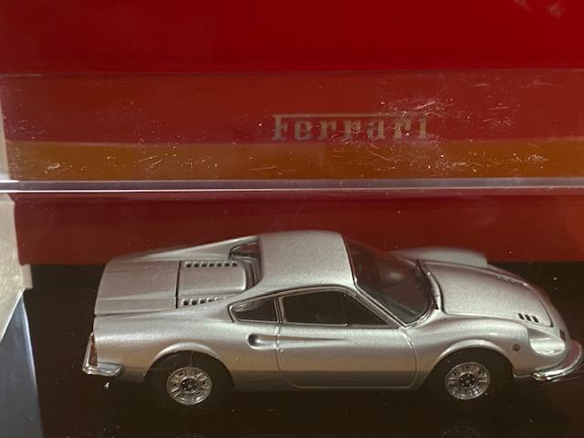 Ferrari Dino 246GT 1969 Argent - (Capot et moteur ouvrant )   Ref 05081S