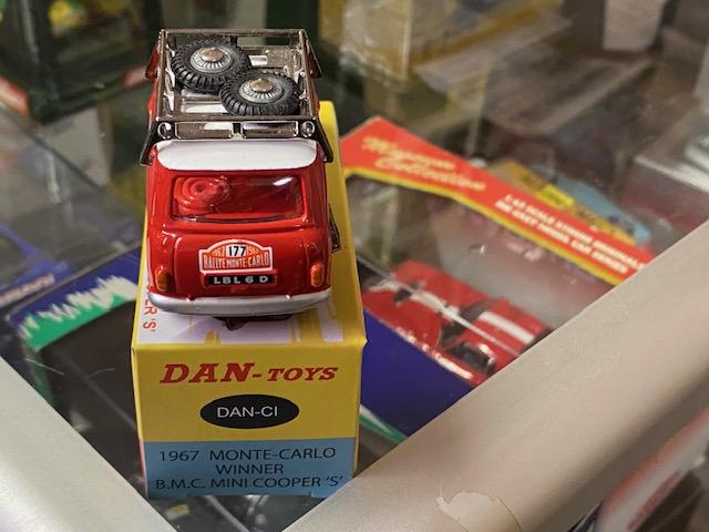 BMC Mini Cooper S #177 Vainqueur Rallye Monte Carlo 1967